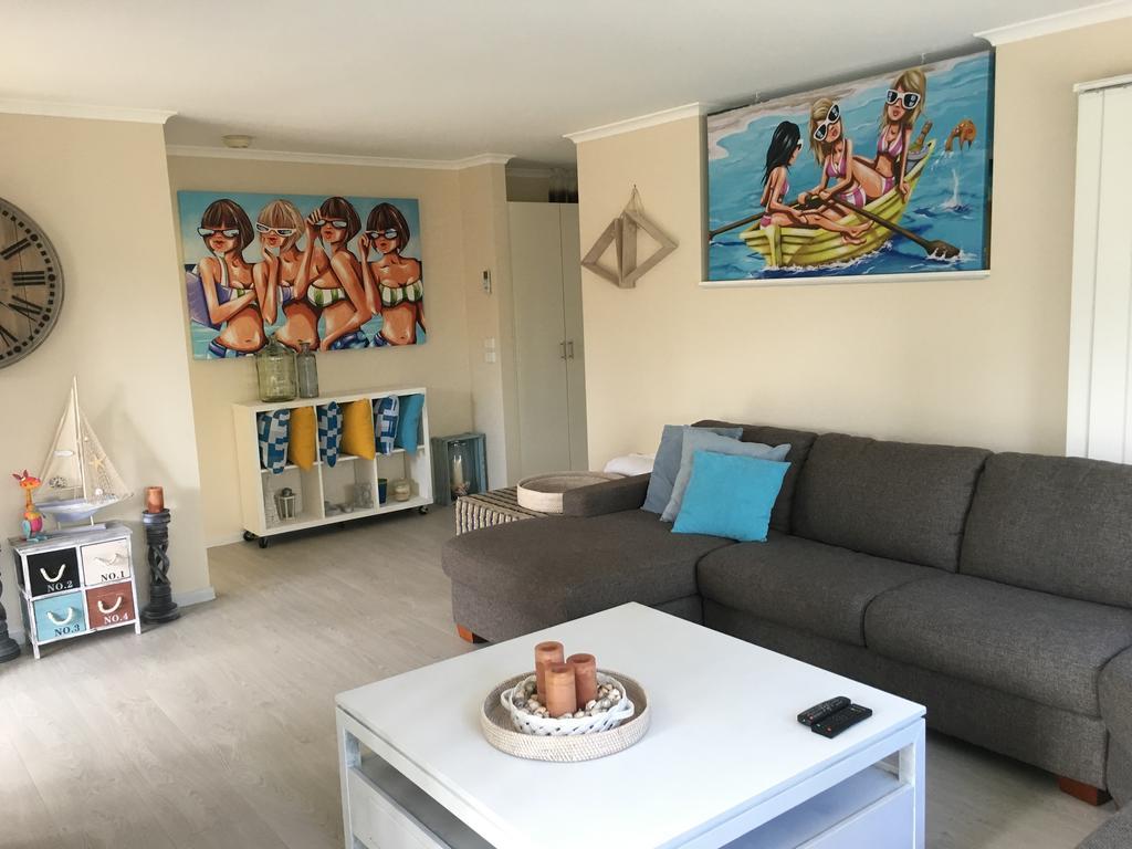 Beach House Getaway 2 Смитс-Бич Экстерьер фото