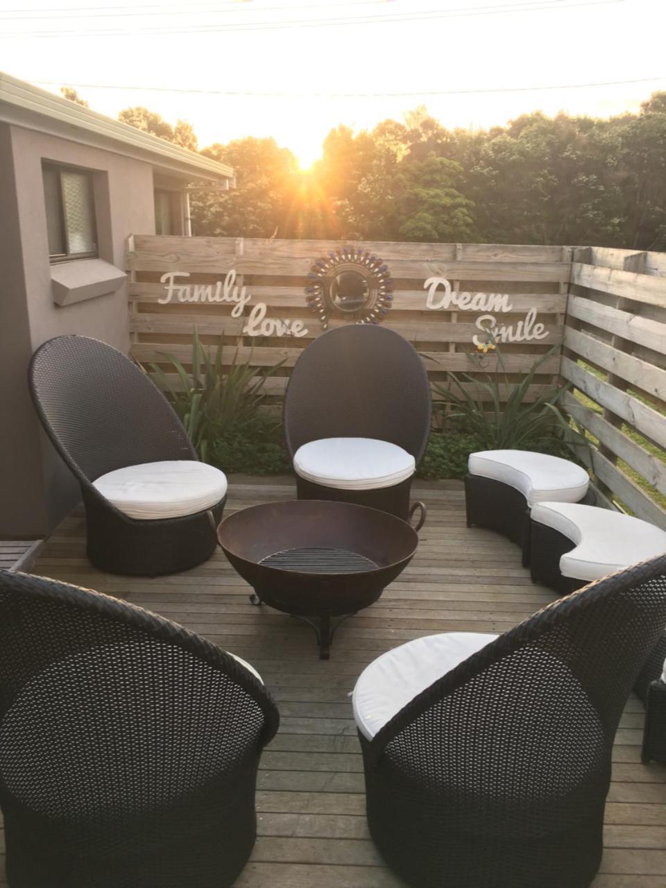 Beach House Getaway 2 Смитс-Бич Экстерьер фото